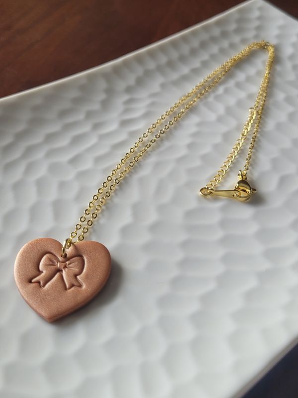 Auburn Heart Pendant Necklace