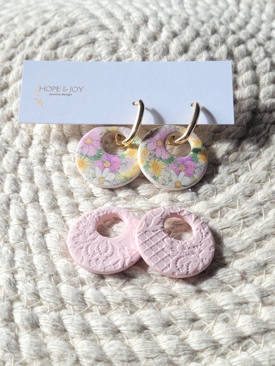 3 in 1 Huggies - Gold, Floral, Pink