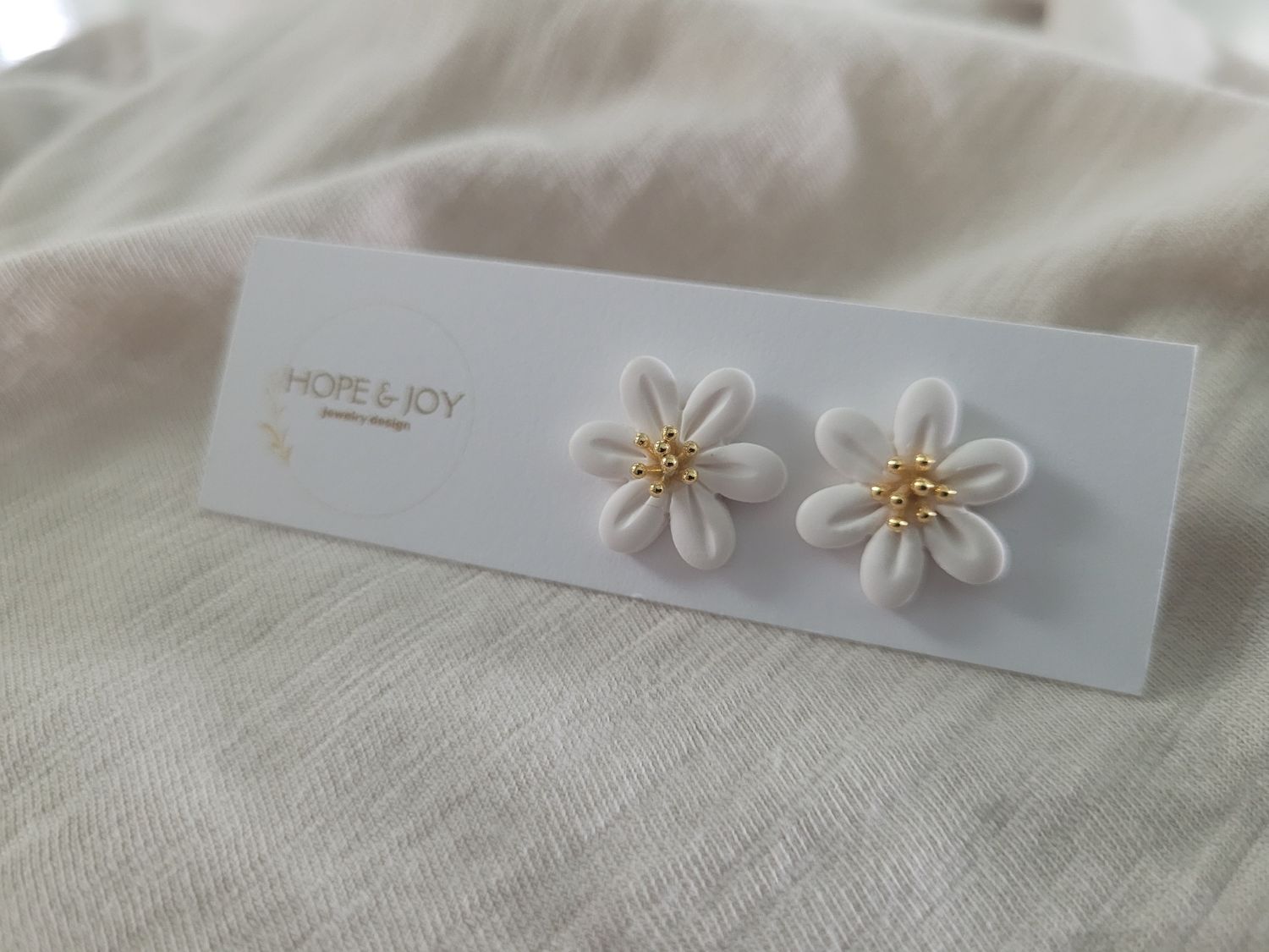 White Flower Studs