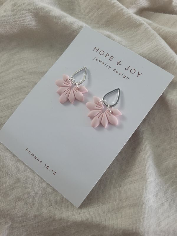 Rhodium-Plated Petal Drop in Pink