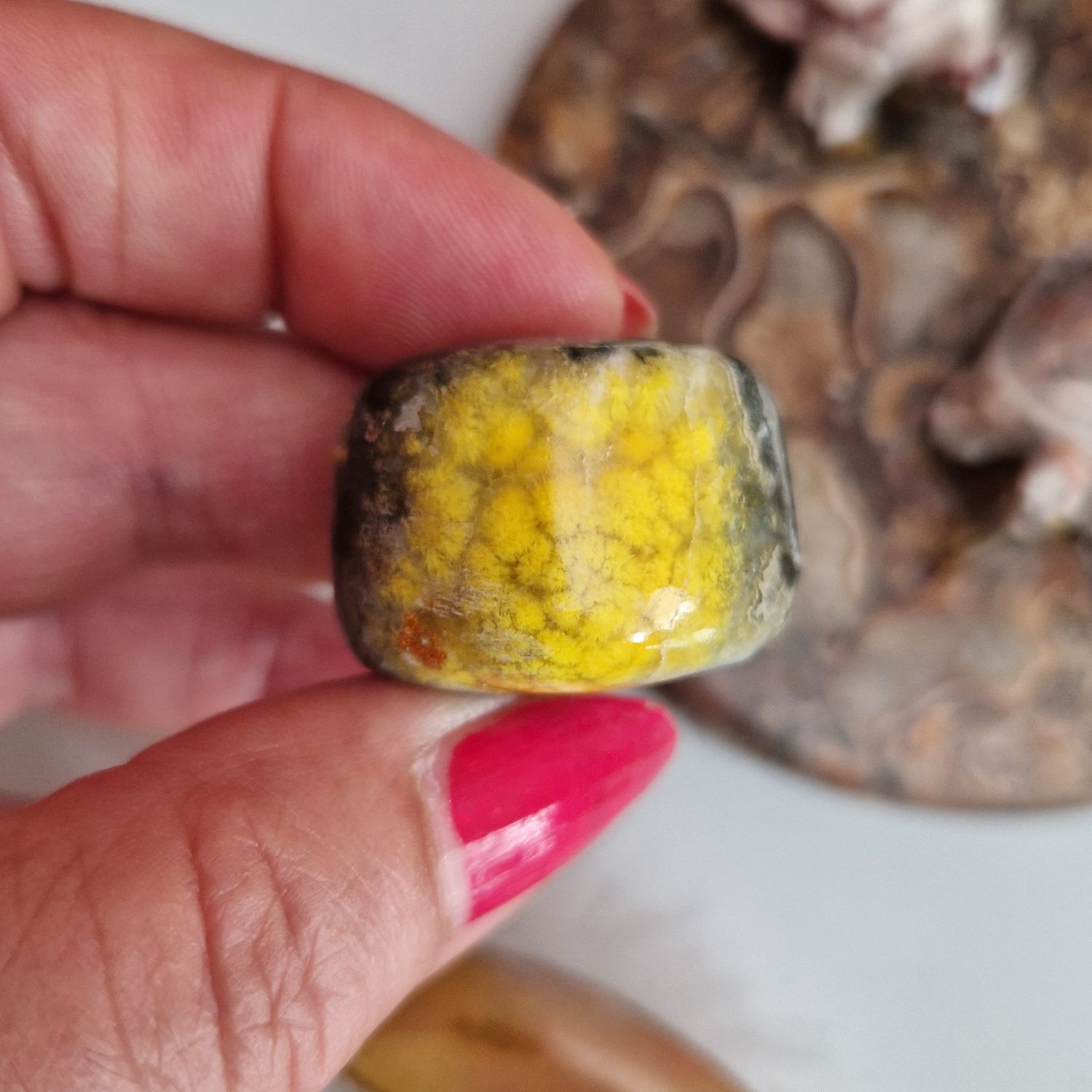 Pierre roulée extra de Jaspe bumble bee Pierre roulée extra de Jaspe bumble bee