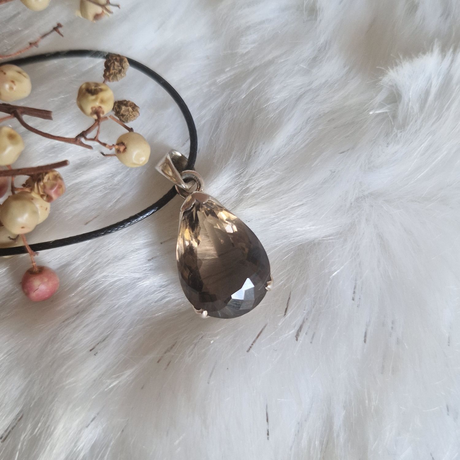 Quartz fumé naturel en pendentif Quartz fumé naturel en pendentif