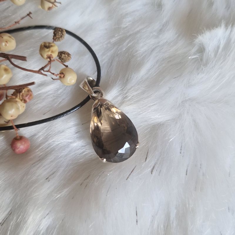 Quartz fumé naturel en pendentif