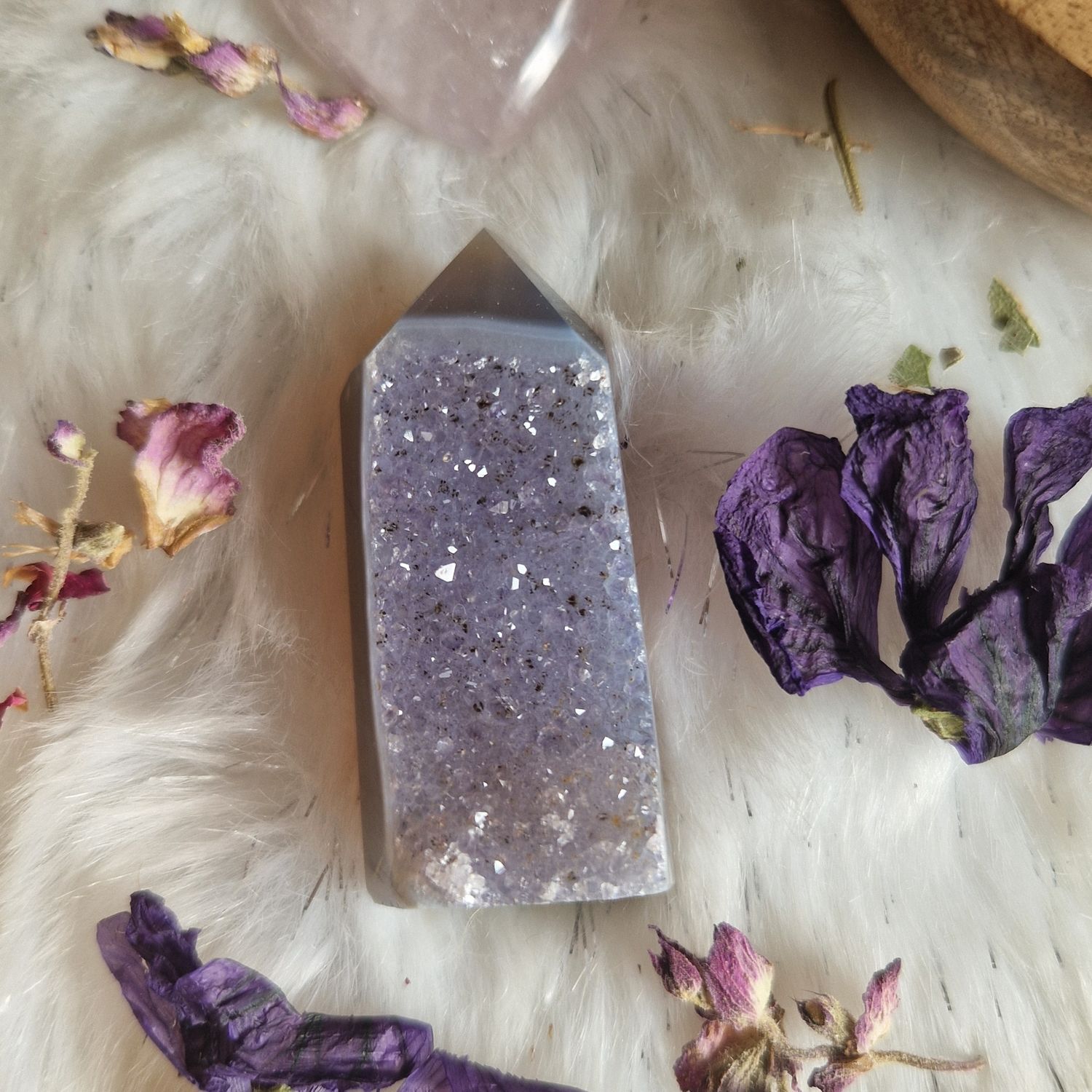 Tour pointe d'Agate drusy Tour pointe d'Agate drusy