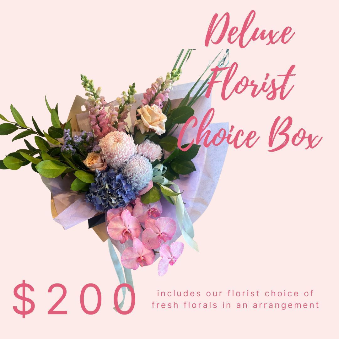 Deluxe Florist Choice Arrangement
