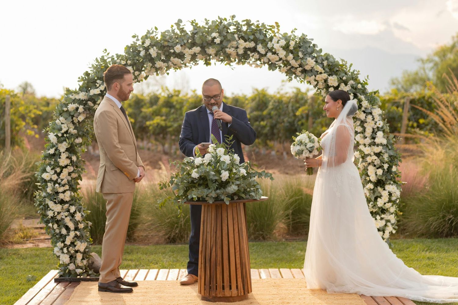 LARGE WEDDINGS