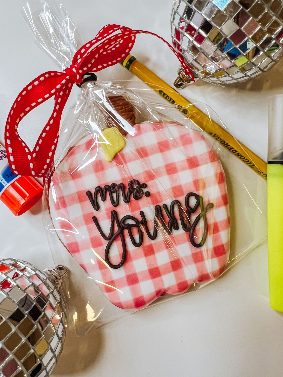 BTS - Gingham Custom Apple