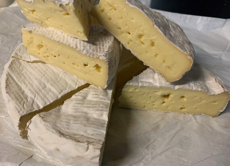 PREMIUM BRIE CHEESE 200G