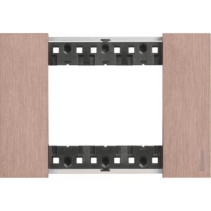 Placca Living Now 3 moduli - rame - materiale: zama
