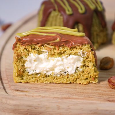 Dubai Chocolate Bomb