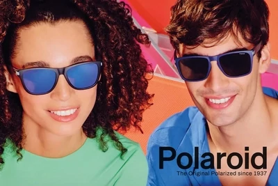 POLAROID