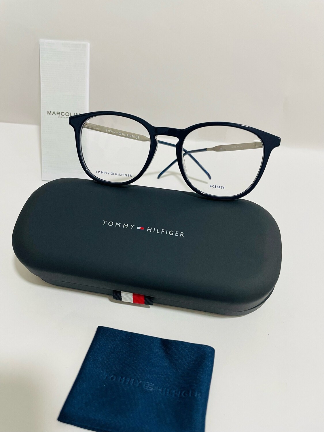 Tommy Hilfiger