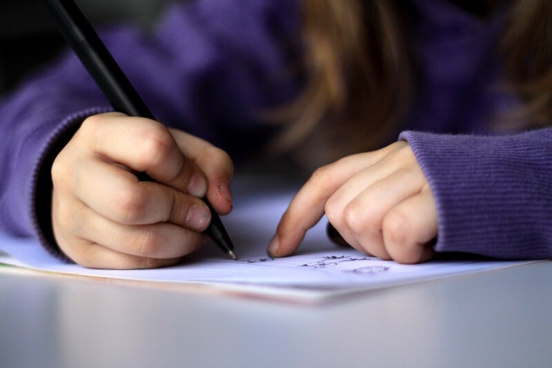 An Interesting Guide to Write an Appealing Persuasive Essay In 2022