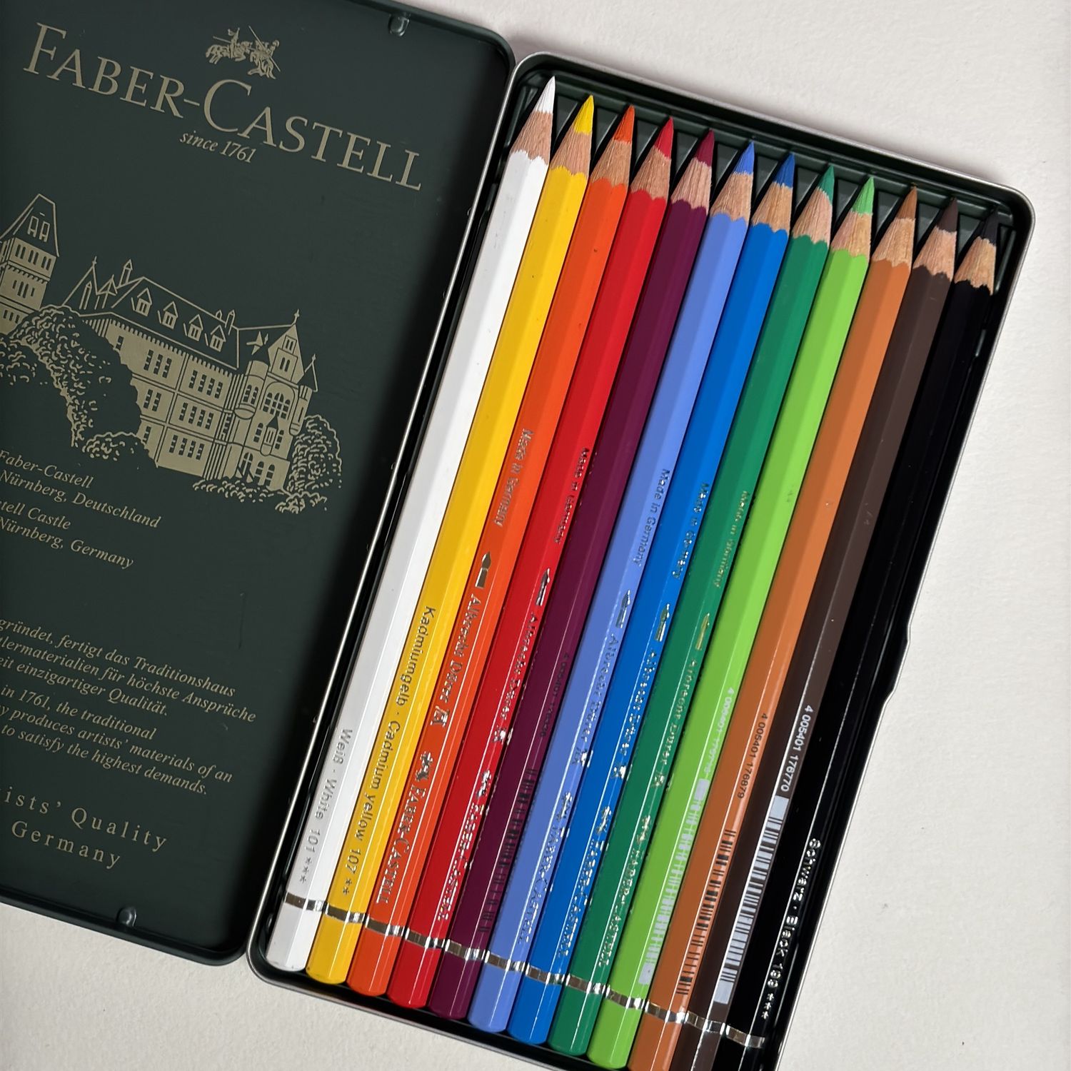 Royal Watercolor Set Mit 29 Teilen – Transparente Mappe, Wasserfarben, Pinsel & Zubehör