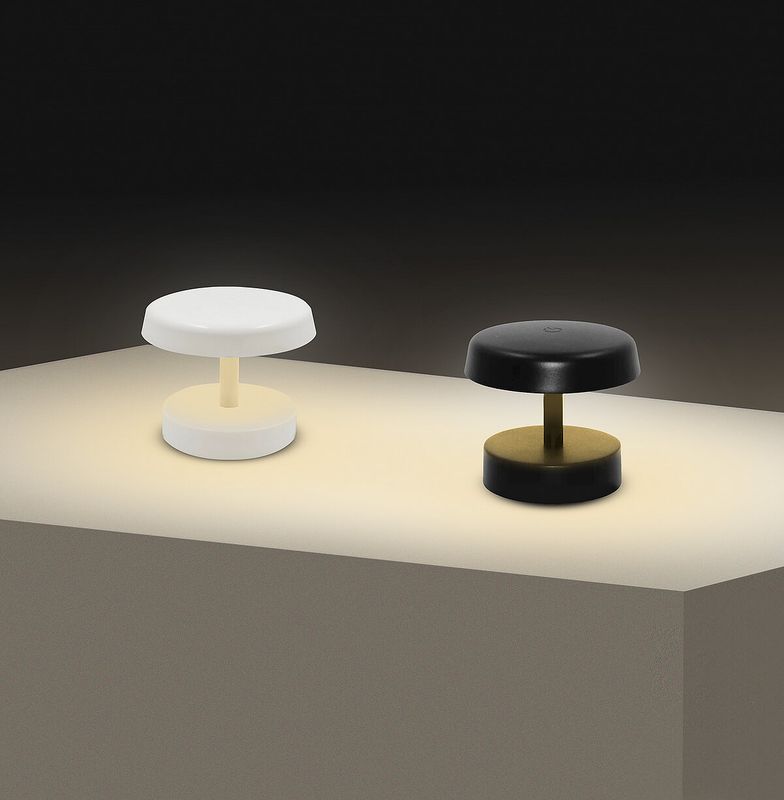 LAMPADA DA TAVOLO TOUCH REGOLABILE IN INTENSITA' - BATTERIA RICARICABILE CON CAVO USB IP44 DI DESIGN