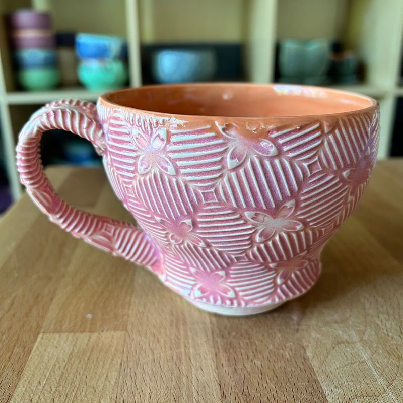 Abundance Cup in Peach &amp; Voom