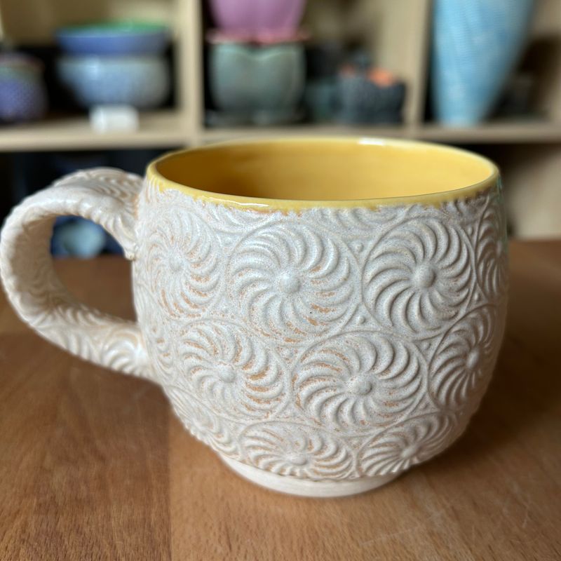 Shortie 12oz in yellow &amp; painted iron