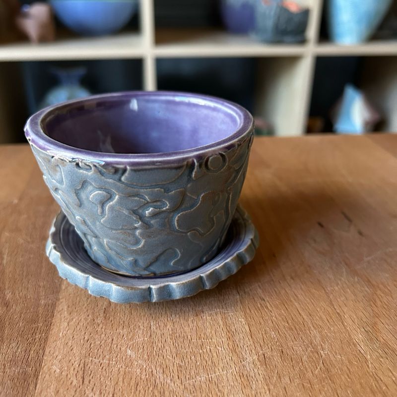Small Planter in purple &amp; grey