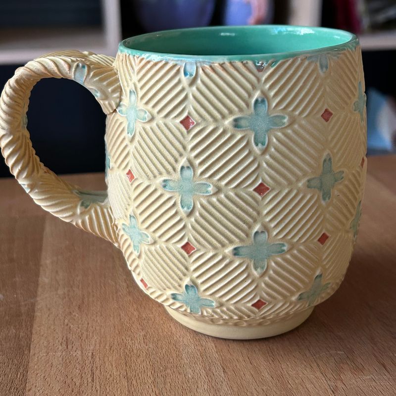 16oz Cup in green &amp; yellow with lake ice blue &amp; peach accents