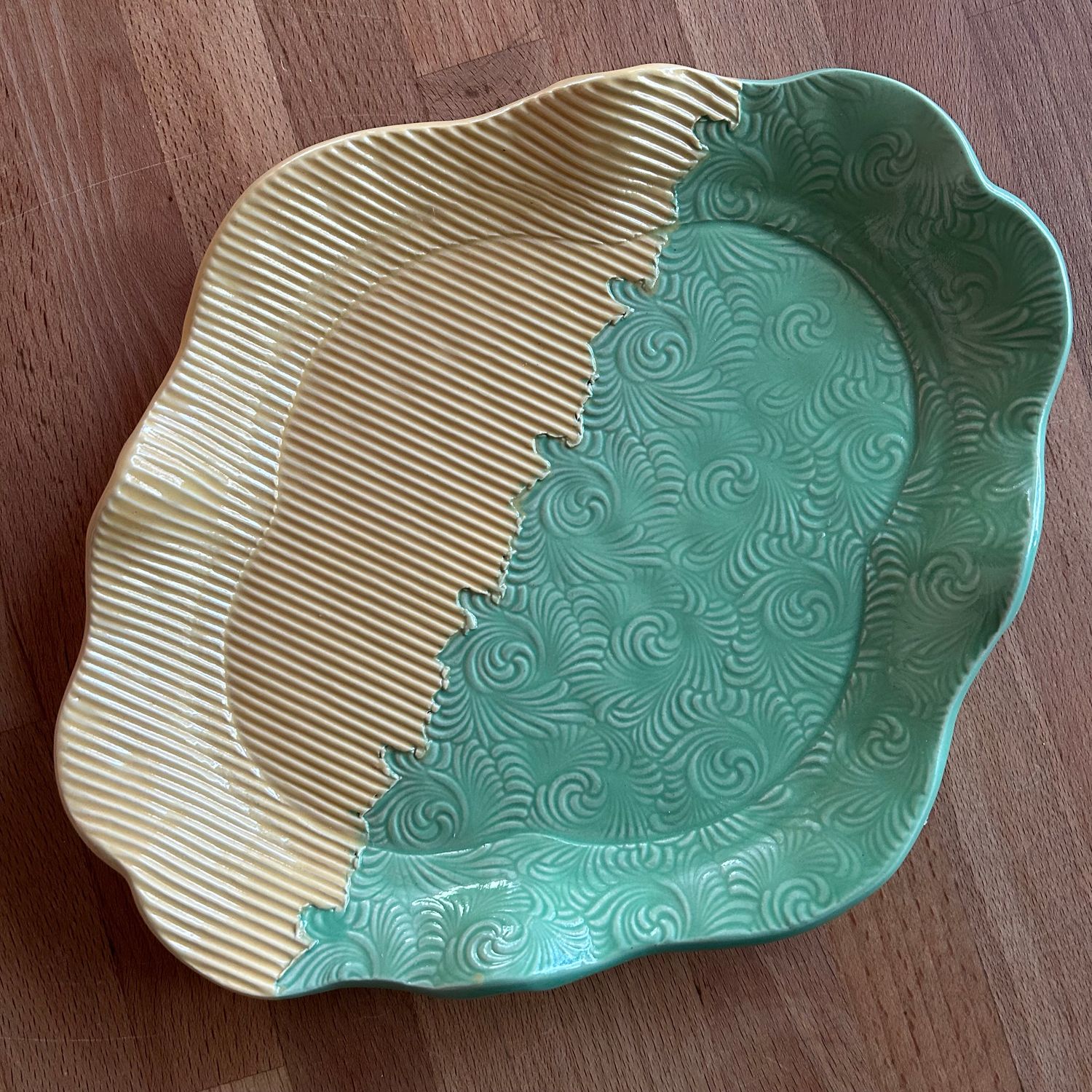 Sidelong Glance in yellow &amp; green
