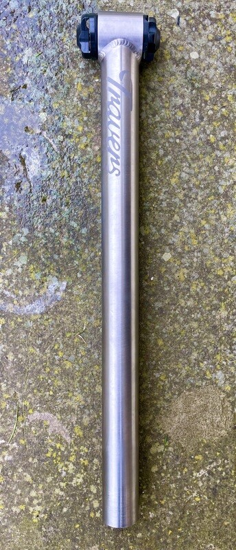 Travers Inline H2 Titanium Seatpost