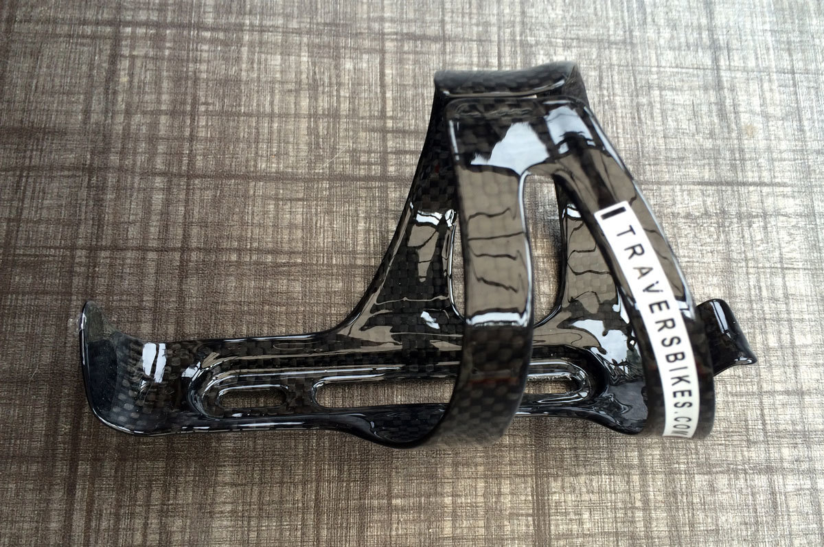 Travers Carbon Bottle Cage