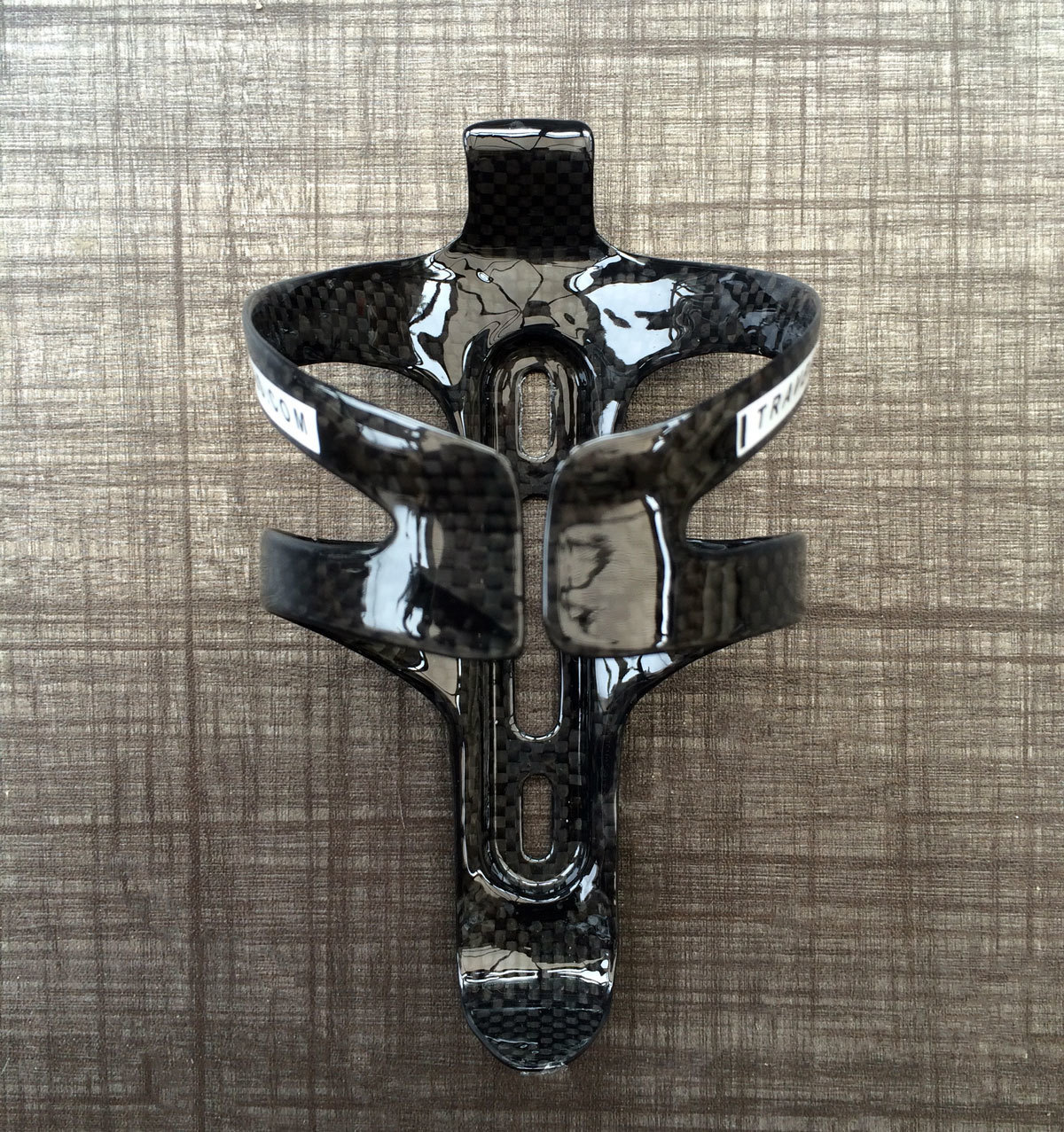 Travers Carbon Bottle Cage
