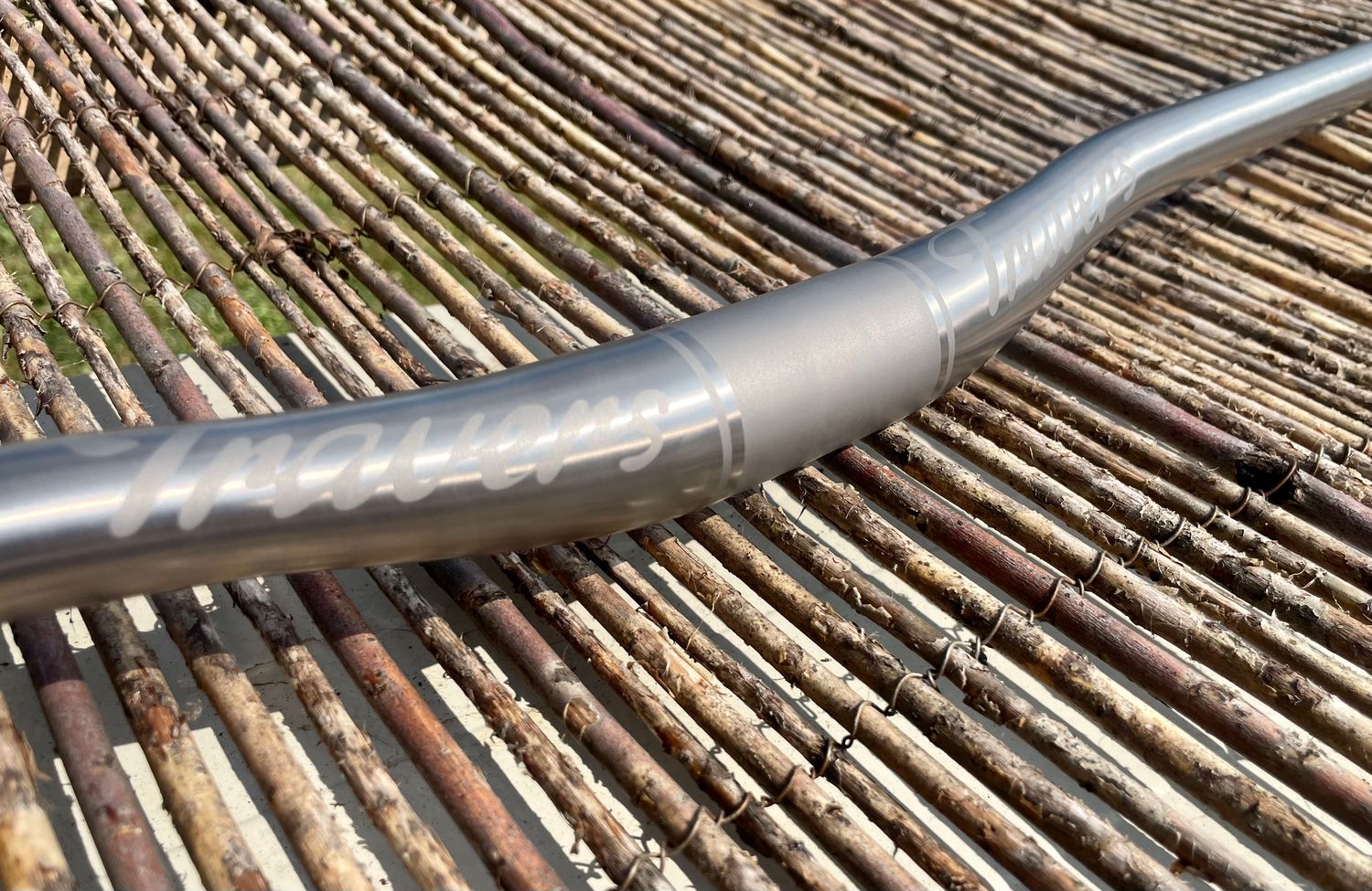 Travers Riser Handlebar 800mm