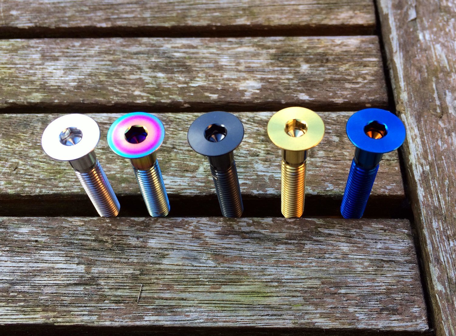 Travers Titanium Headset Cap