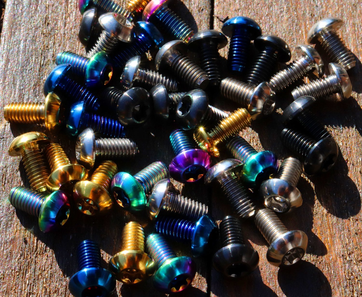 Travers Titanium Rotar Bolt - Set 12 bolts