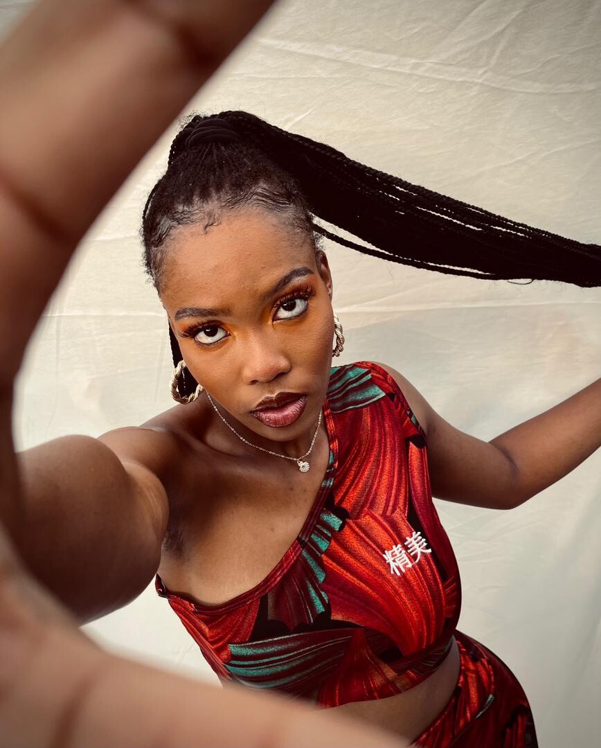 Ox Flowered two piece