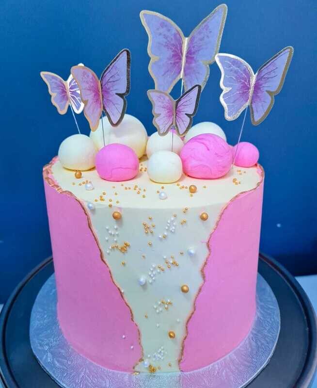 Girls Cakes