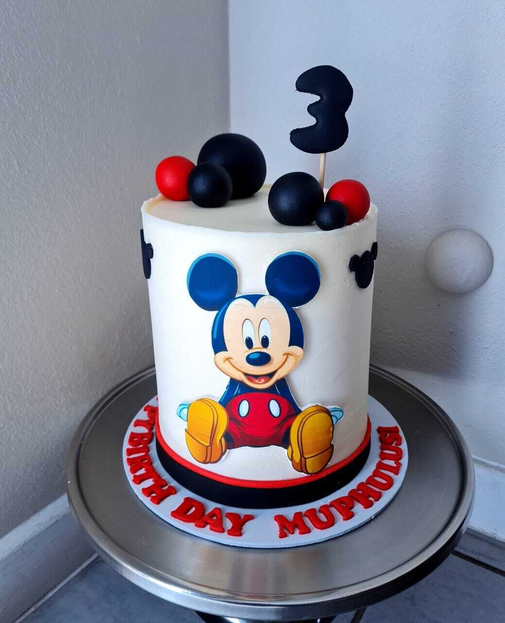 Mickey Mouse Cake