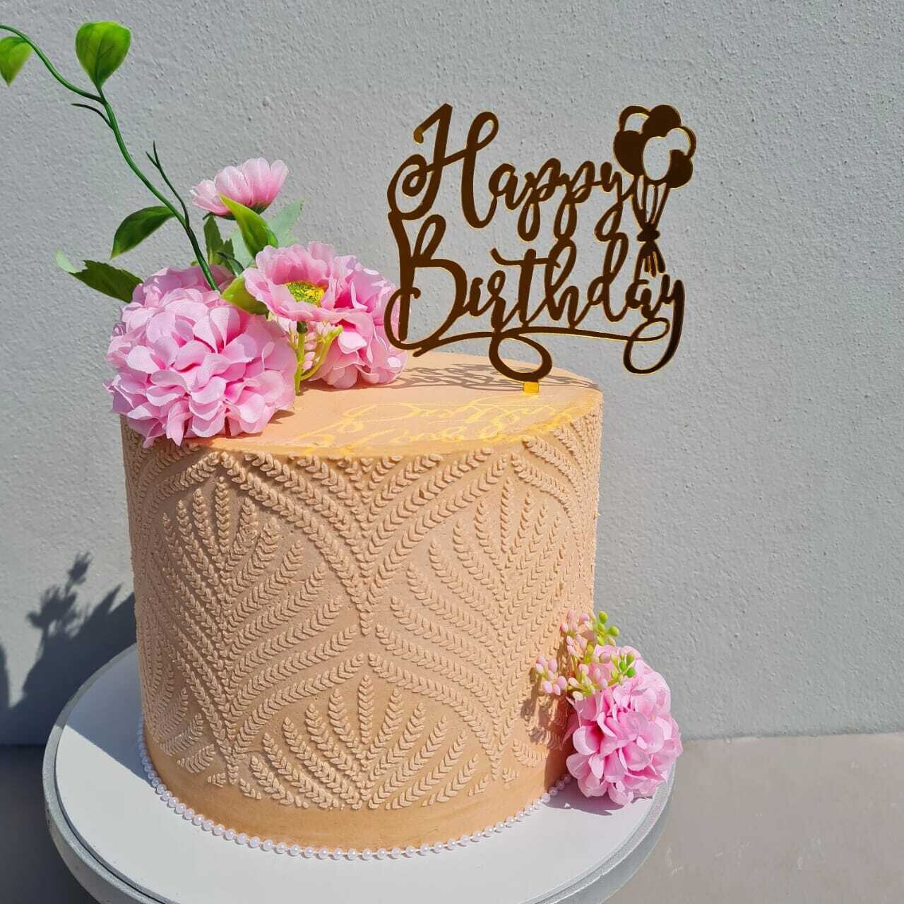 Stencil Cake