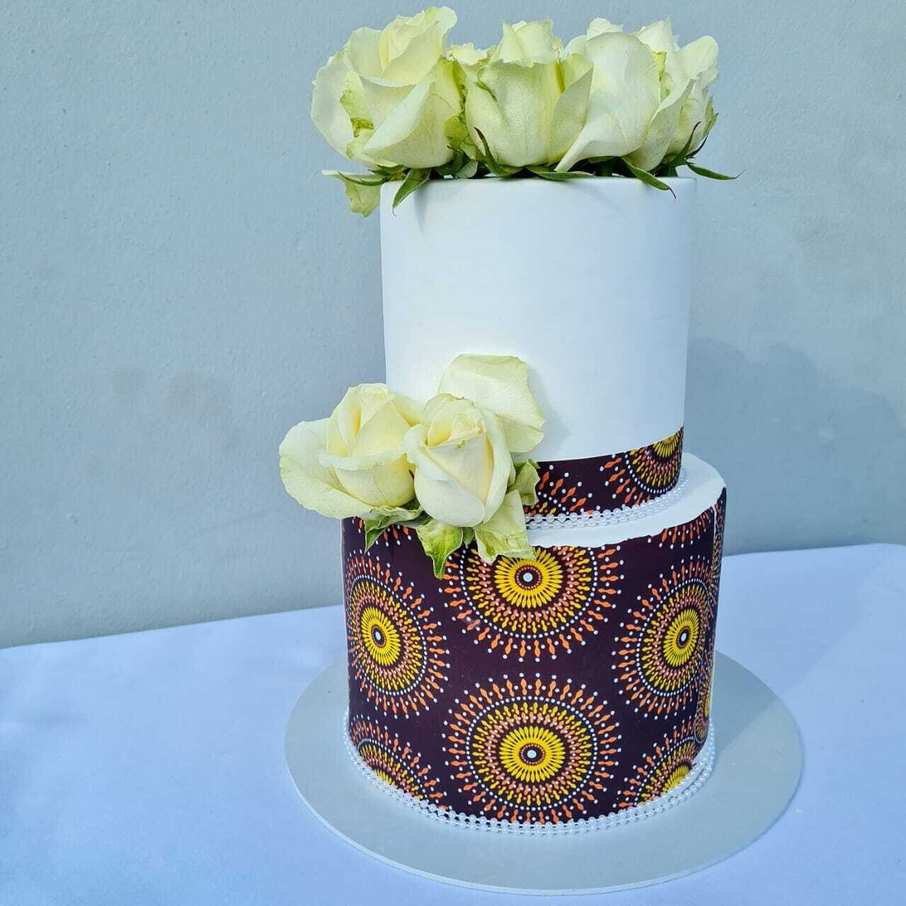 2 Tier traditional Cake