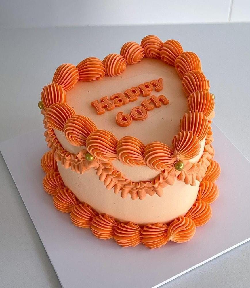 15cm Heart Cake