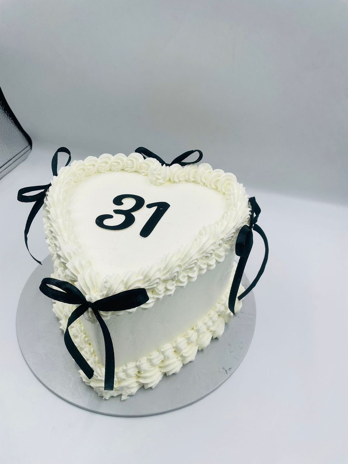 18cm Heart Cake
