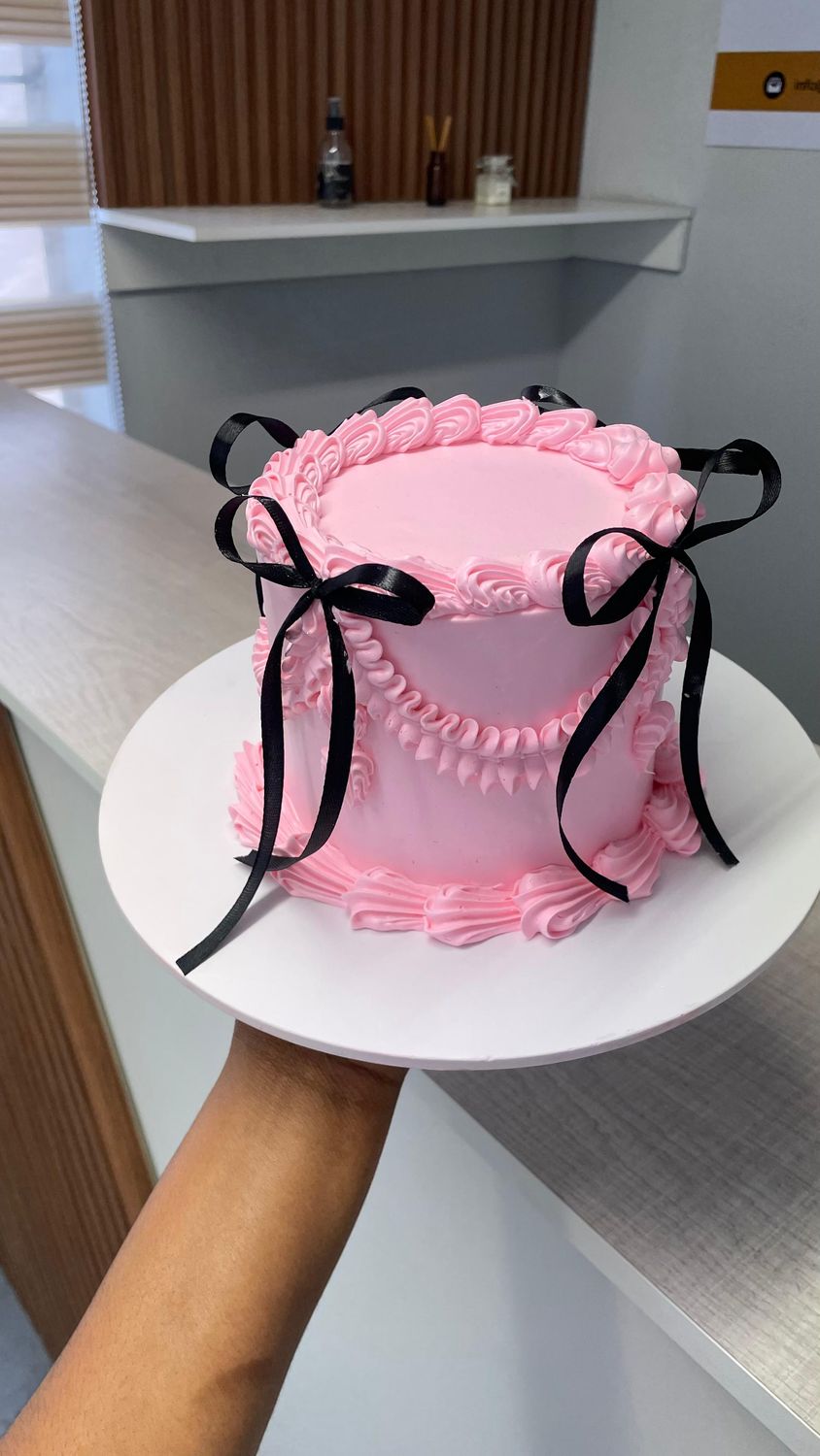 15cm Round Cake