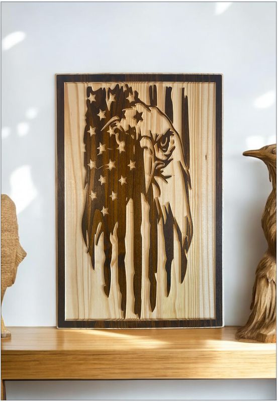 ‘Eagle Tattered Flag’ Wall Décor