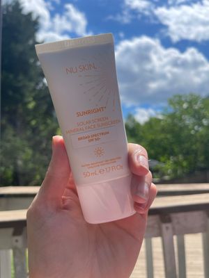 Mineral Face Sunscreen Broad Spectrum SPF 50+