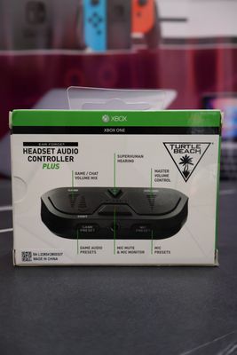 Headset Audio Controller plus Turtle beach