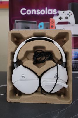 Audifonos turtle beach 200