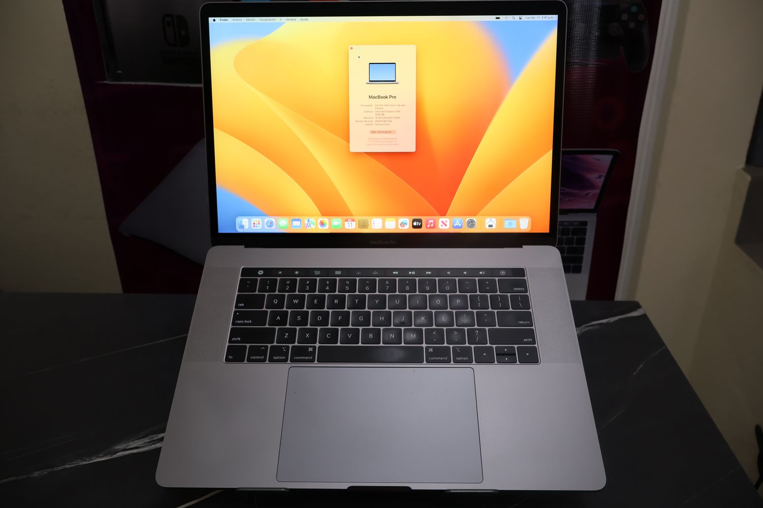 MACBOOK PRO 16&quot; 2019 CORE I7 16GB DE RAM 512GB SSD APPLE