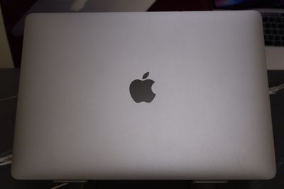 MACBOOK PRO 13&quot; 2017 CORE I5 16GB DE RAM 128GB SSD APPLE
