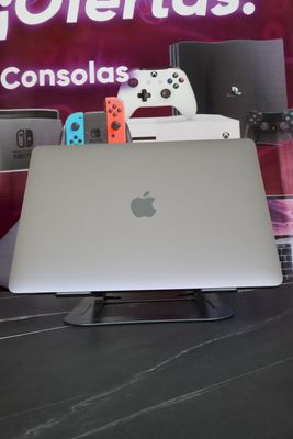 MACBOOK PRO 13&quot; 2020 CORE I5 16GB DE RAM 512GB SSD APPLE