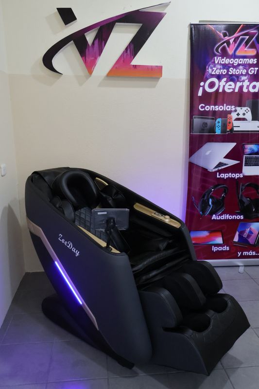 SILLON MASAJEADOR 5D DELUXY GRAVEDAD 0 GRIS CON NEGRO ZOEDAY