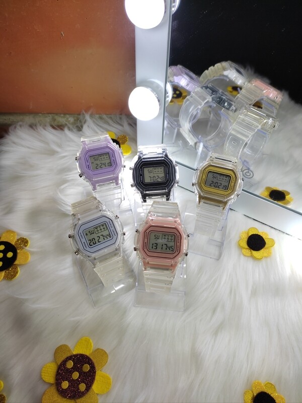 Reloj Transparente Cuadrado