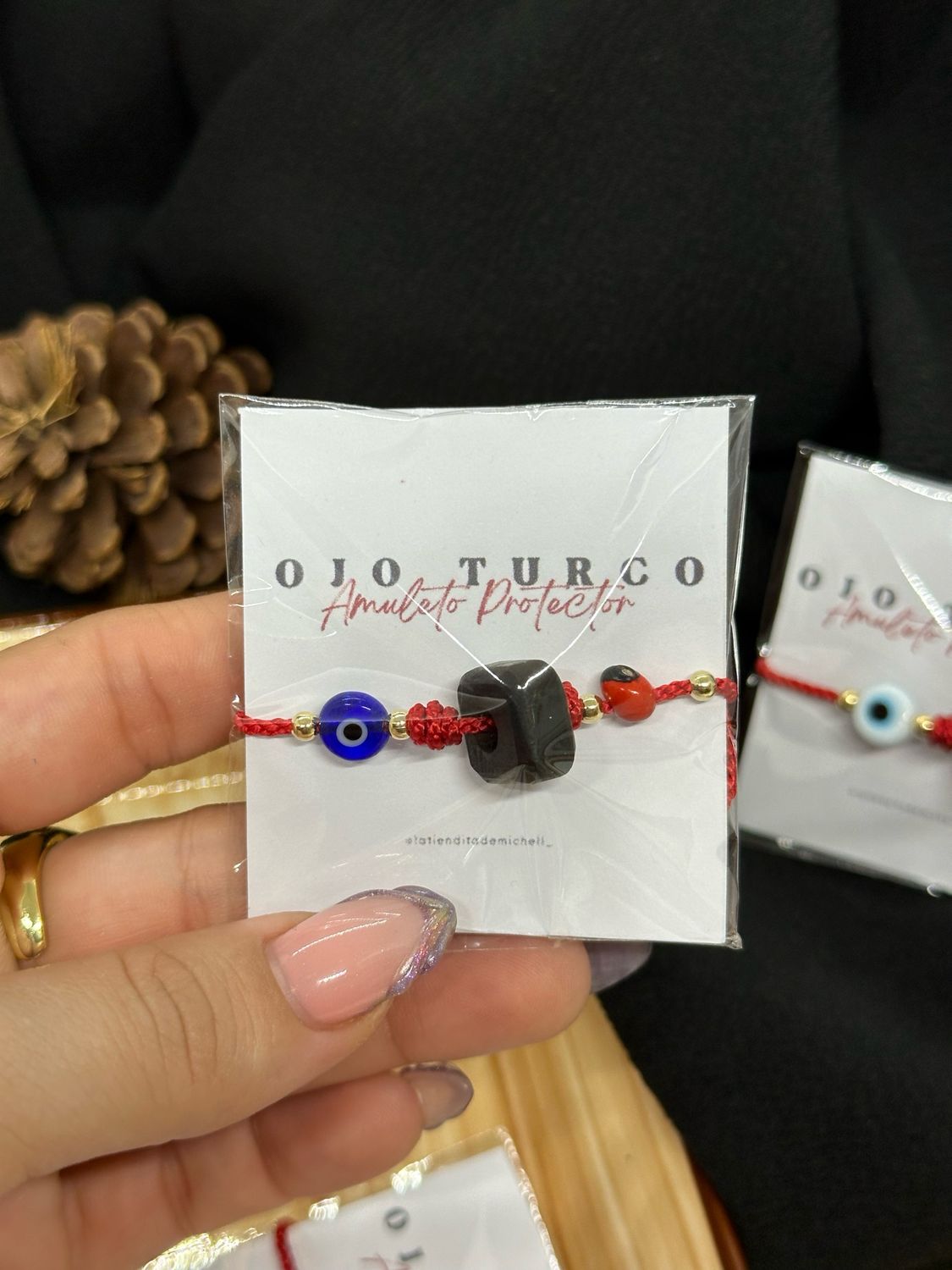 Pulsera Amuleto Azabache, Pionia y Ojo Turco 03