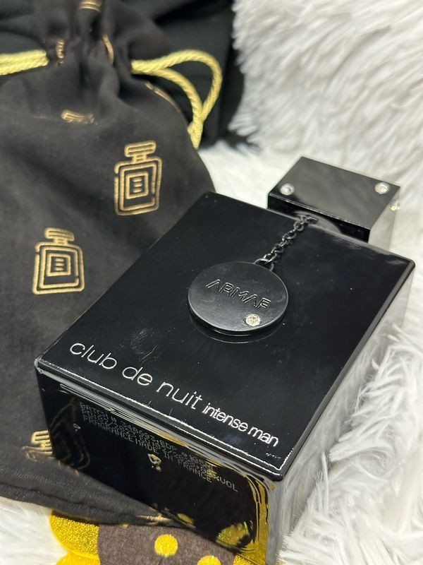 Club de Nuit Intense AAA Aceite