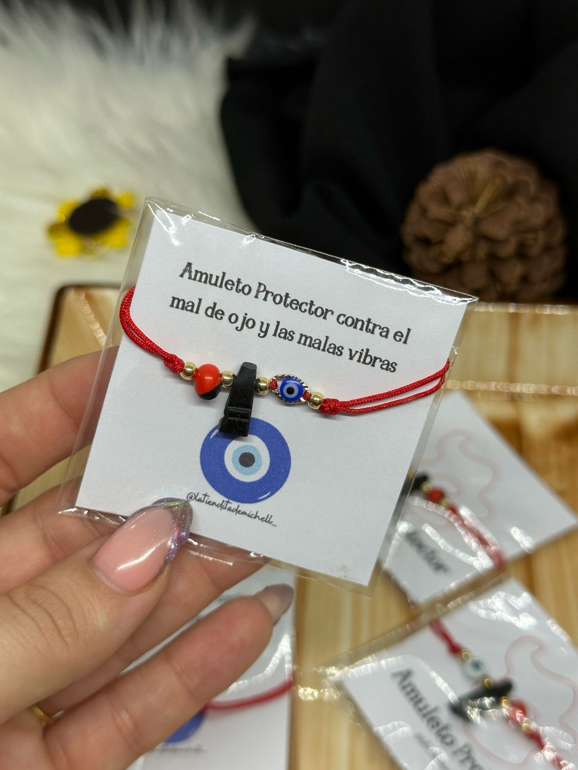 Pulsera Amuleto Azabache Pionia y Ojo Turco 01